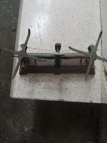 ตาชั่งเก่าโบราณ รูปที่ 3