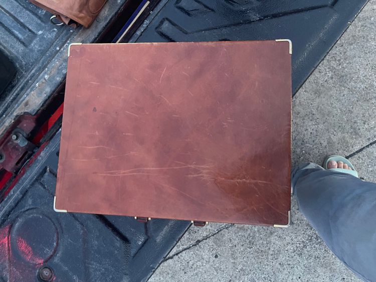 กระเป๋าหนัง bally แท้   รูปที่ 9