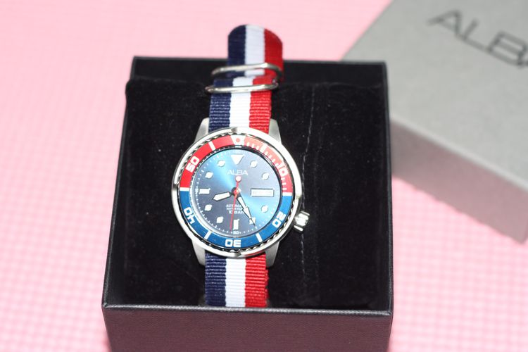 ขาย ALBA นาฬิกาข้อมือผู้ชาย Active รุ่น AL4227X สีน้ำเงินเข้ม สวย95-99 เปอร์เซ็นต์