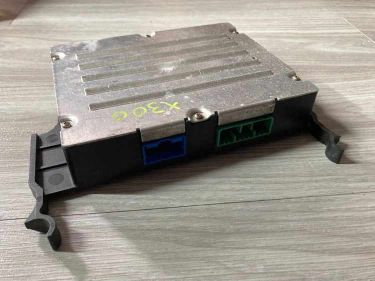 กล่องECU Jaguar XJ6 Daimler X300 มือสอง กล่องเกียร์ กล่อง ABS กล่อง Central lock  กล่องไฟหน้า กล่องสมองเครื่องยนต์ พวงมาลัยไฟฟ้า  กล่องฟิวส์ รูปที่ 9