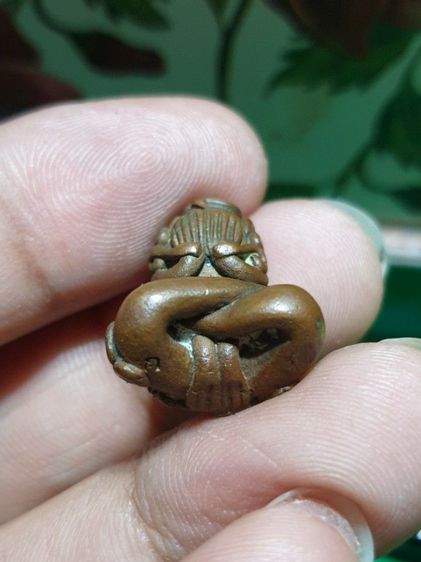 พระปิดตามหาอุตยันต์ยุ่ง หลวงพ่อเกตุ วัดเกาะหลัก ปี 2534 (พิมพ์เศียรโต) เนื้อสำริด

 รูปที่ 5