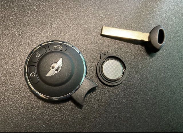 กุญแจรีโมท MINI Cooper R56 R60 Remote พร้อมชิฟ คลื่น 868 และ 315 MHz รูปที่ 4