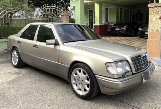 อะไหล่ Benz W124 Airbag พวงมาลัย หม้อพักหม้อน้ำ มือเปิดประตูหน้าขวา กรอบกุญแจรีโมท ฝาปิดหูลากกันชนหน้า เป็นอะไหล่ วิทยุติดรถ ปุ่มวิทยุ รูปที่ 18
