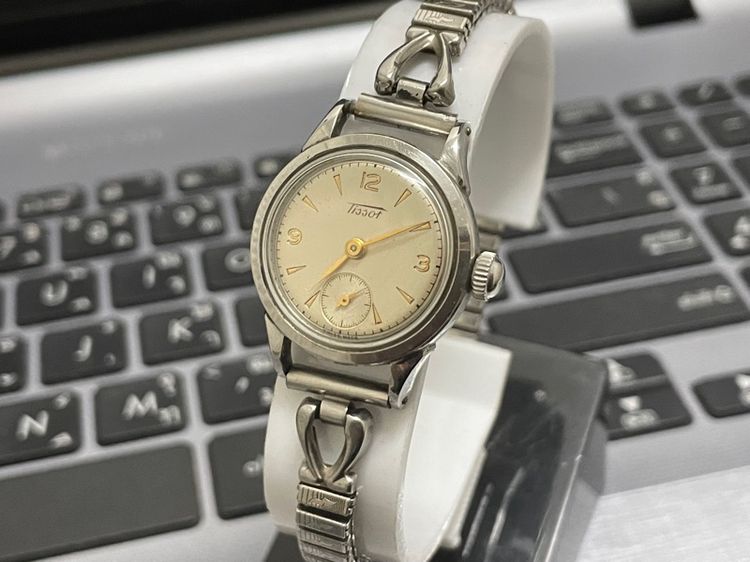 Tissot Lady 2เข็มครึ่ง รูปที่ 6