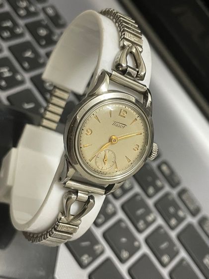 Tissot Lady 2เข็มครึ่ง รูปที่ 5