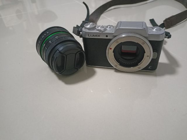 กล้อง Panasonic Lumix gf7 พร้อมเลนส์มือหมุน