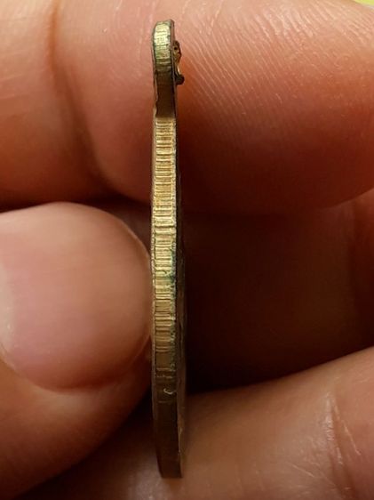 เหรียญหยดน้ำหลวงพ่อวัดไร่ขิง รูปที่ 4