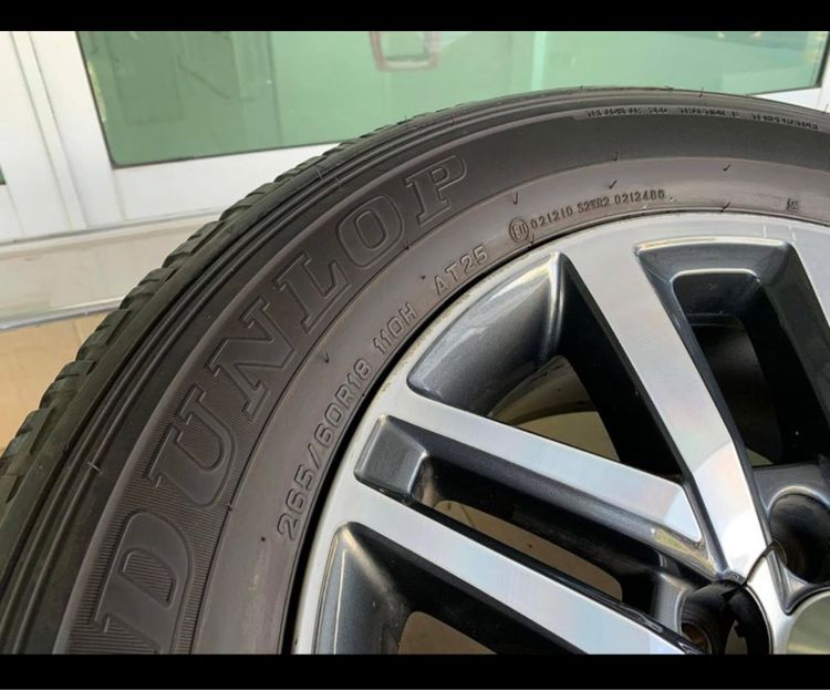 ล้อFortuner สภาพพร้อมใช้งาน รูปที่ 6