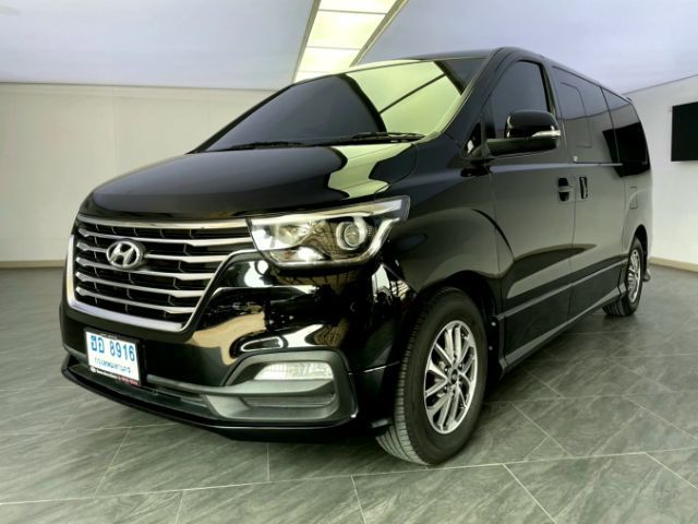 Hyundai H-1  2019 2.5 Elite Plus Van ดีเซล เกียร์อัตโนมัติ ดำ