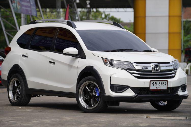 Honda BR-V 2019 1.5 V Utility-car เบนซิน ไม่ติดแก๊ส เกียร์อัตโนมัติ ขาว