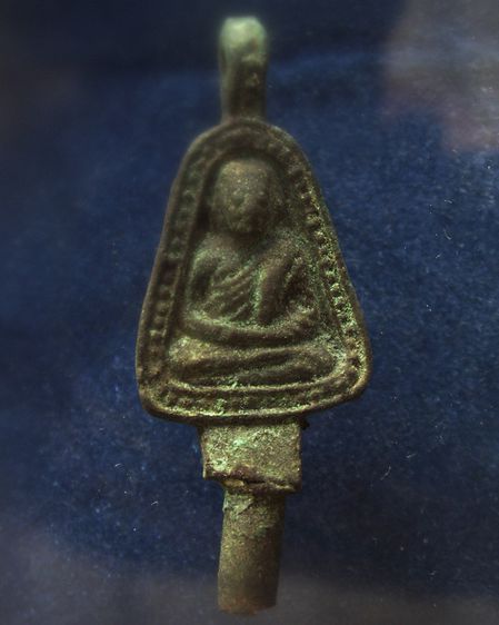 พระแท้ๆ เช่าบูชาจากวัด หลวงพ่อเงิน รุ่นปืนแตก วัดคงคาราม (บางคลานใต้) ตัดจากช่อกรรมการ ปี 2528 รูปที่ 29