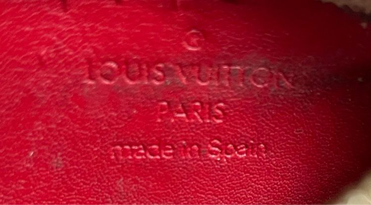 Louis Vuitton Epi Coin ของแท้ รูปที่ 4