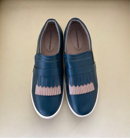 รองเท้าคัทชูหนัง Catherine Malandrino รูปที่ 3