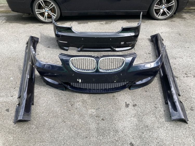 ชุดแต่ง M5 BMW E60 กันชน สเกิร์ตข้าง กันชนหลังเสกิร์ตกันชน ตะแกรง ช่องลม กระจังหน้า รูปที่ 17