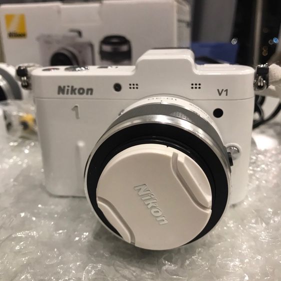 กล้อง Nikon V1 model สีขาว 