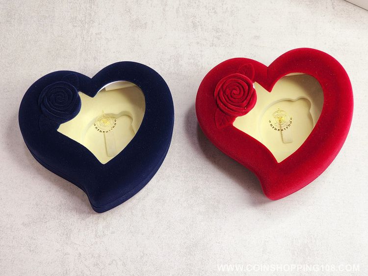 กล่องใส่เหรียญ กล่องเปล่า บรรจุเหรียญ 1 หลุม มีให้เลือก 2สี สีแดงและสีน้ำเงิน รูปหัวใจ ออกแบบสวยงาม จากกรมธนารักษ์ รูปที่ 3