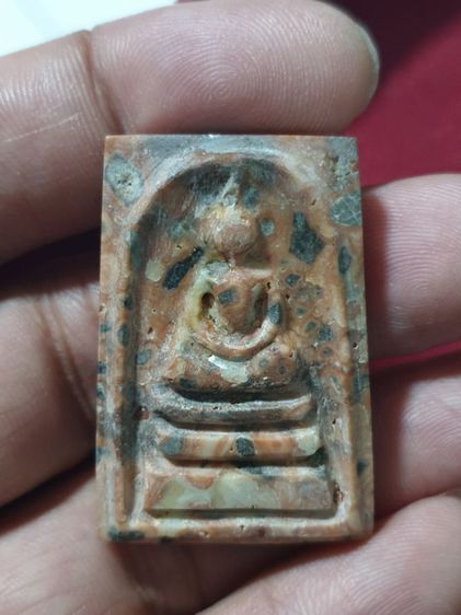 สมเด็จหินพระธาตุ เขาสามร้อยยอด ตำนานแห่งความศักดิ์สิทธิ์ พุทธคุณสูงสุด

 รูปที่ 8