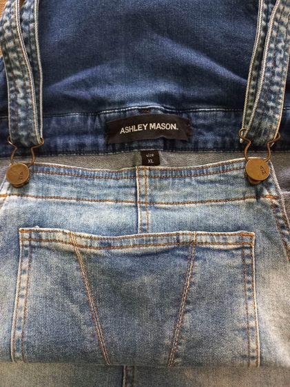 🌺 เอี๊ยมกางเกงยีนส์แบรนด์ดังเกาหลี ASHLEY MASON ของแท้💯 รูปที่ 4