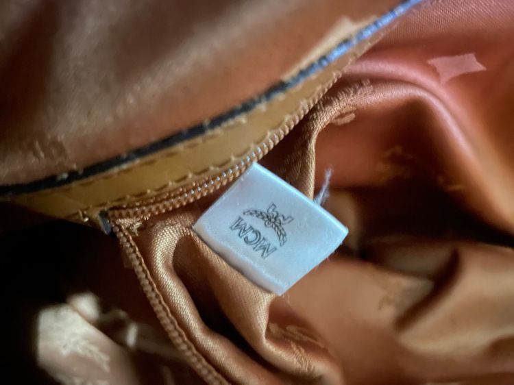 กระเป๋าMCMแท้💯📌📌 รูปที่ 8