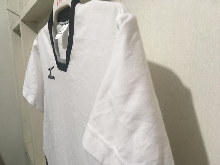 เสื้อกีฬา แขนสั้น แบรนด์ mizuno สีขาว รูปที่ 6