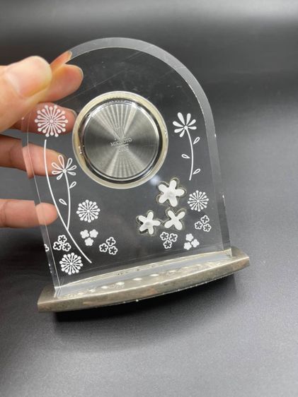 นาฬิกา Mikimoto ประดับมุข 1 เม็ด ดอกไม้ 3 ดอก  รูปที่ 3