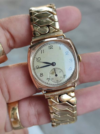 Vintage Watch 9k Solid Gold หูกะทะ เข็มบลูสติล 2เข็มครึ่ง 
