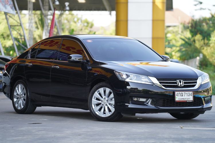 Honda Accord 2015 2.0 EL NAVI Sedan เบนซิน ไม่ติดแก๊ส เกียร์อัตโนมัติ ดำ