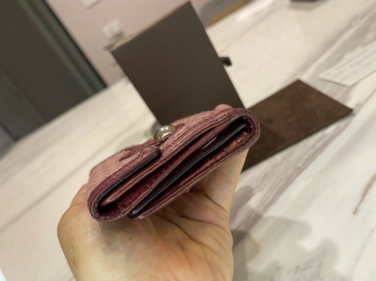 Celine แท้ กระเป๋าสตางค์ Macadam Compact Zippy สีแดง สภาพดีมี card+++ รูปที่ 7