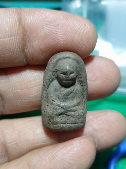 หลวงพ่อทวด เนื้อว่านพิมพ์พระรอด รุ่นสร้างพระตำหนักฯ ร.๙ ปากพนัง (รุ่นสร้างบ้านให้พ่อ)ปี 2541

พระดี พิธีใหญ่ ปลุกเสกวัดพระแก้ว รูปที่ 12