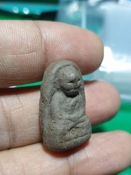 หลวงพ่อทวด เนื้อว่านพิมพ์พระรอด รุ่นสร้างพระตำหนักฯ ร.๙ ปากพนัง (รุ่นสร้างบ้านให้พ่อ)ปี 2541

พระดี พิธีใหญ่ ปลุกเสกวัดพระแก้ว รูปที่ 10