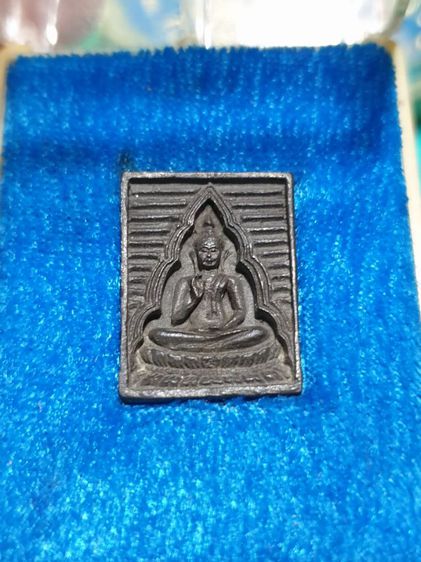 เหรียญหล่อ พระของขวัญ รุ่น" สร้างหอสมุดพระพุทธศาสนา " วัดปากน้ำภาษีเจริญ กรุงเทพ ปี 2534พระแท้

เนื้อนวะสวยแชมป์ รูปที่ 7