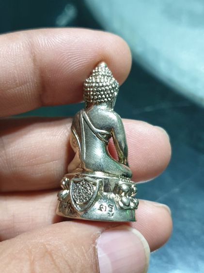 พระกริ่ง บูชาครู อำนวยศิลป์ครบรอบ 90 ปี เนื้ออัลปาก้า พุทธาภิเ ษก ณ พระอุโบสถวัดบวรนิเวศวิหาร วันที่ 30 เม.ย. 59 รูปที่ 4