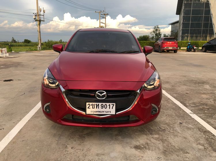 Mazda Mazda 2 2020 1.3 High Connect Sedan เบนซิน เกียร์อัตโนมัติ แดง รูปที่ 2