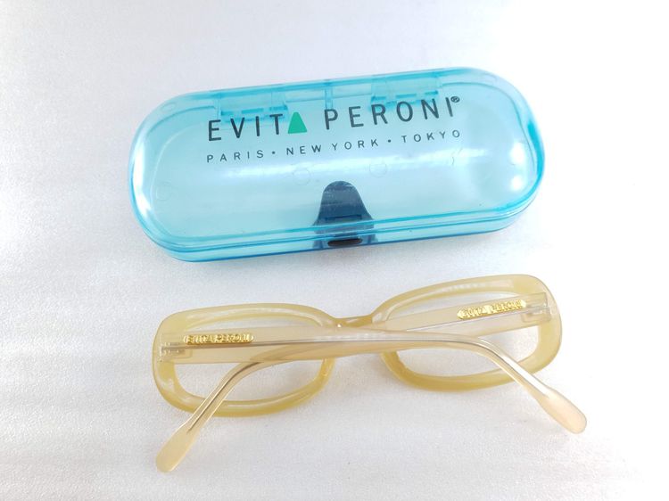 อื่นๆ แว่นสายตา 👓 Evita Peroni Vintage 90s Frame กรอบแว่น กรอบแว่นตา 