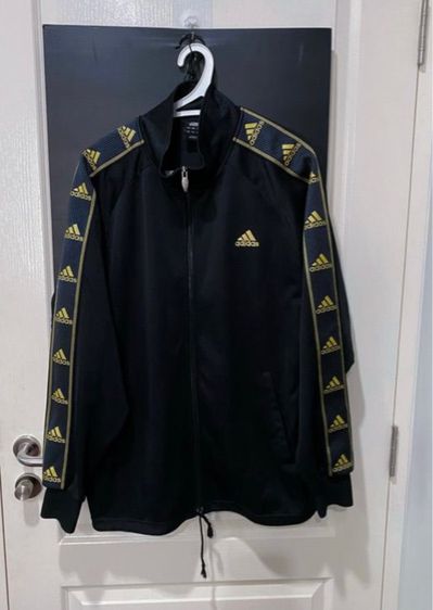 เสื้อวอร์มสีดำแถบทอง แบรนด์ addidas