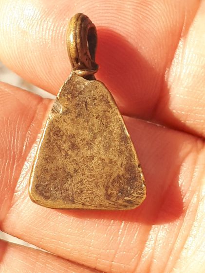 เหรียญหล่อโบราณ จอบเล็ก หลวงพ่อเงิน วัดบางคลาน จ.พิจิตร รุ่นแรก พิมพ์แข้งติด ปี24xx กว่า เนื้อทองผสม ผิวเดิม เนื้อเหยี่ยว ย่น พรุน ตะไบหยาบ  รูปที่ 4