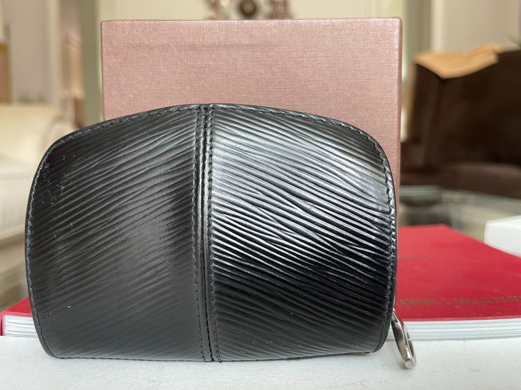 Louis Vuitton แท้ Zipped Coin and Card Case หนัง epi สีดำ สภาพดีครับ+++ รูปที่ 2