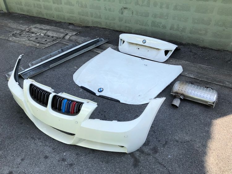 ชุดกันชน เสกิร์ตข้าง BMW E90 M Sport ฝากระโปรงหน้า หลัง ท่อไอเสีย รุ่น Pre LCi ใส่ 318i 320i 325i รูปที่ 2