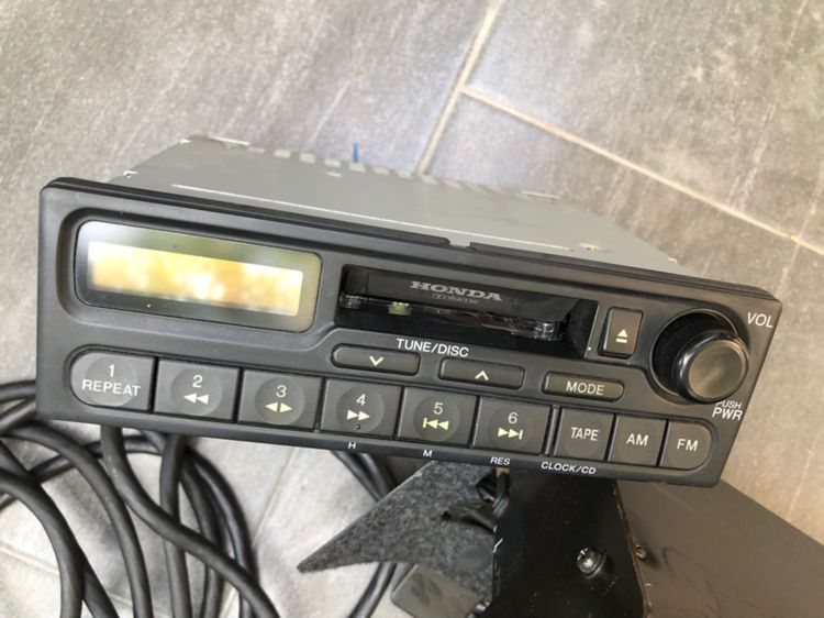 วิทยุ Honda รุ่นเก่า Classic เล่น Tape พร้อมตู้ CD 6 แผ่น AM FM คลื่นไทย รูปที่ 4