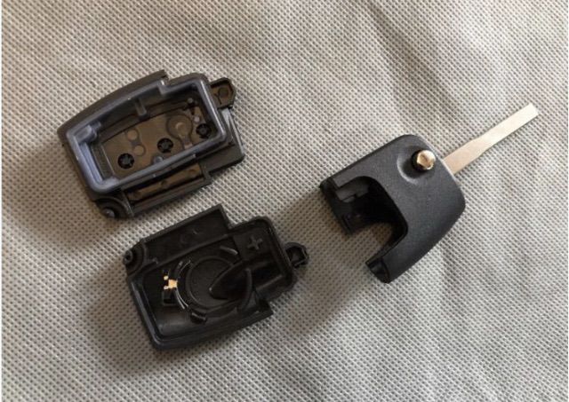กรอบกุญแจรีโมท กุญแจสำรอง Ford Focus Fiesta Ecosport Ranger Everest ABS Sensor Ford Focus รูปที่ 4