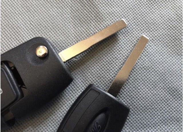 กรอบกุญแจรีโมท กุญแจสำรอง Ford Focus Fiesta Ecosport Ranger Everest ABS Sensor Ford Focus รูปที่ 3