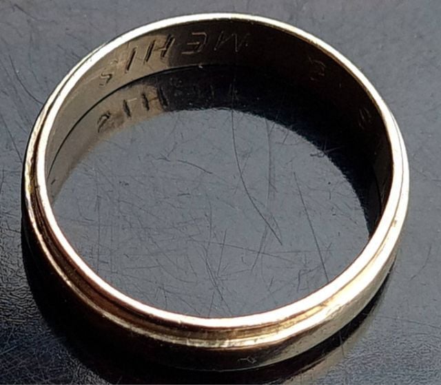 แหวนเกลี้ยงทองคำขาว 14KT585 (Engagment Ring) สภาพสวย