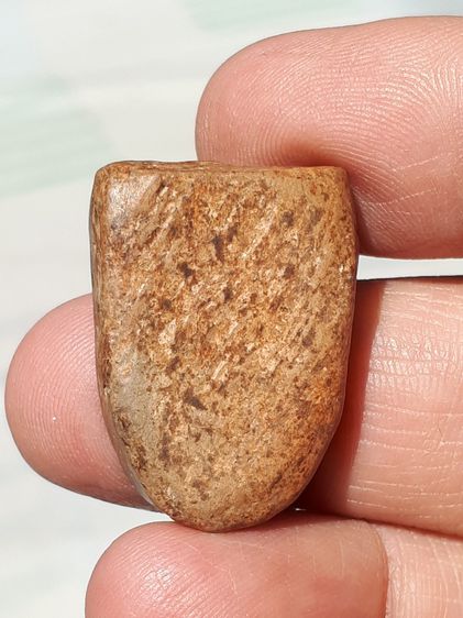 พระซุ้มกอ พิมพ์ใหญ่ ปางมารวิชัย มีลายกนก กรุทุ่งเศรษฐี จ.กำแพงเพชร เนื้อดิน เนื้อเนียนละเอียด มวลสารลอย แห้ง เหี่ยว ยุบย่น สีพิกุล สีซีด พระ รูปที่ 10