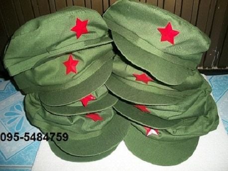 หมวกดาวแดง ของแท้ จากจีน PRC สีเขียวทหาร ดาวแดงพลาสติก