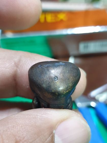 หลวงพ่อทวดลอยองค์ เบ้าทุบหล่อโบราณ  วัดในหาน พระรุ่นแรกวัดในหาน จังหวัดภูเก็ต ปี 2536  สวยเดิม พระแท้ ตอกโค้ตชัดเจน รูปที่ 14