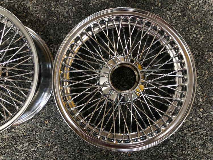 ล้อซี่ลวด Jaguar XK E-Type 🇬🇧 15นิ้ว หน้ากว้าง6 นิ้ว ล้อ Classic Chrome Tubeless Wire ของแท้ มือสอง รูปที่ 9