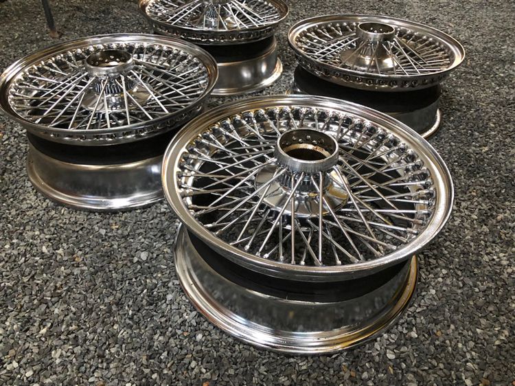 ล้อซี่ลวด Jaguar XK E-Type 🇬🇧 15นิ้ว หน้ากว้าง6 นิ้ว ล้อ Classic Chrome Tubeless Wire ของแท้ มือสอง รูปที่ 2