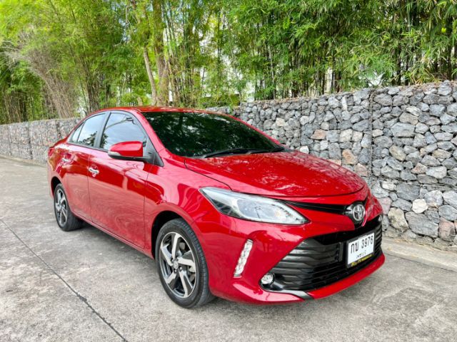 Toyota Vios 2021 1.5 High Sedan เบนซิน ไม่ติดแก๊ส เกียร์อัตโนมัติ แดง