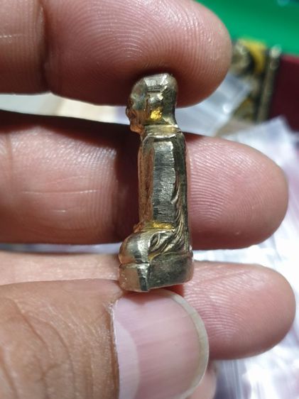 รูปเหมือนปั๊ม หลวงพ่อคง วัดเขากลิ้ง รุ่นถาวรวิริยคุณ 88 เนื้ออัลปาก้า เลยสวยมากๆๆๆ รูปที่ 9