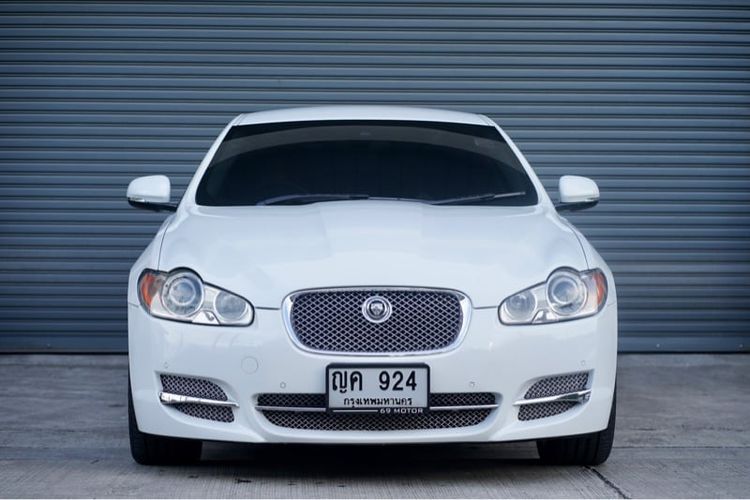 รถ Jaguar XF-Series 3.0 Premium Luxury สี ขาว